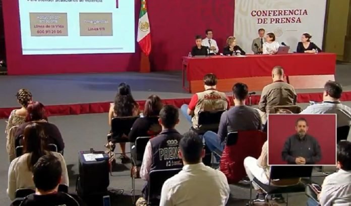 Ante el riesgo de que la contingencia exacerbe violencias machistas la SS ofrece teléfonos de emergencia