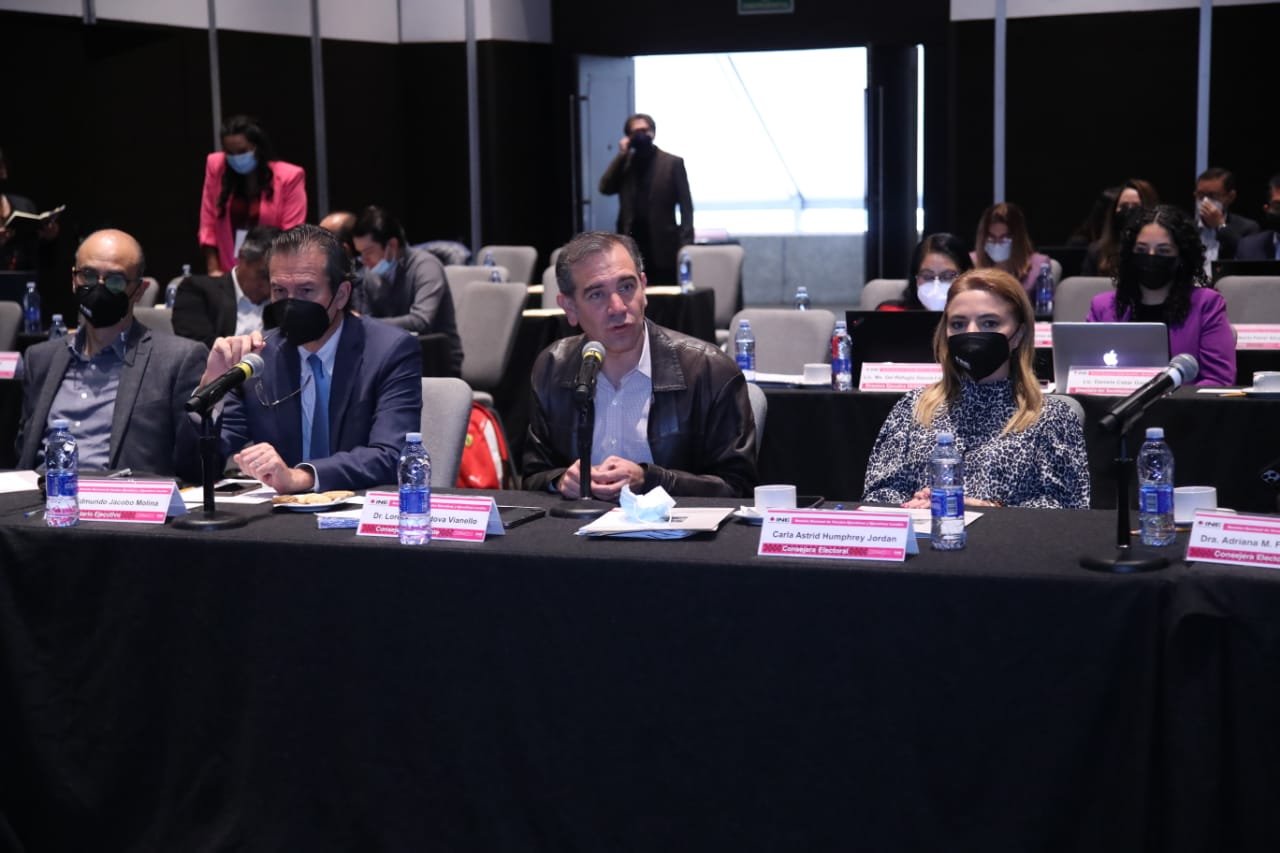 El Instituto Nacional Electoral debe trabajar con independencia de quien gobierna